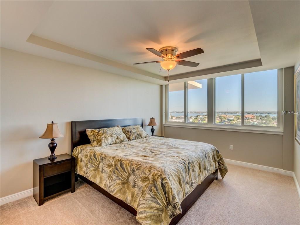 223 ISLAND WAY, CLEARWATER BEACH, Florida 33767, 3 Bedrooms Bedrooms, 3 Rooms Rooms,3 BathroomsBathrooms,Residential,For sale,ISLAND,U7840414