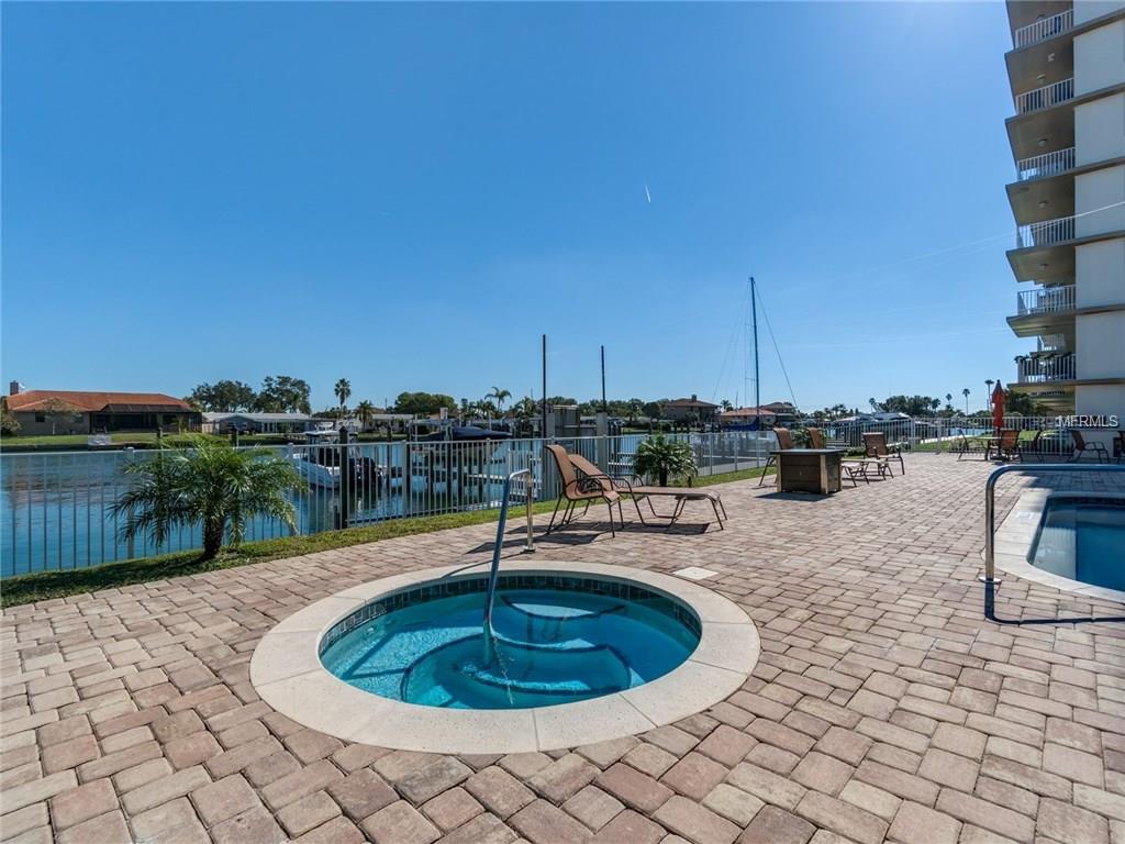223 ISLAND WAY, CLEARWATER BEACH, Florida 33767, 3 Bedrooms Bedrooms, 3 Rooms Rooms,3 BathroomsBathrooms,Residential,For sale,ISLAND,U7840414