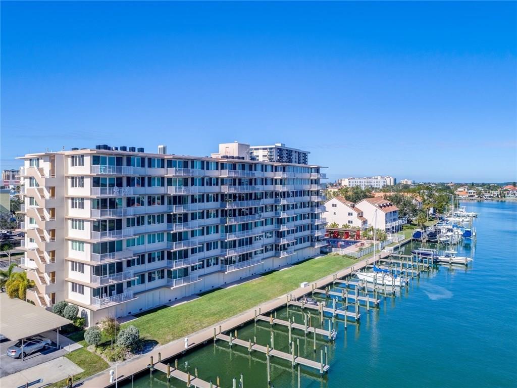 223 ISLAND WAY, CLEARWATER BEACH, Florida 33767, 3 Bedrooms Bedrooms, 3 Rooms Rooms,3 BathroomsBathrooms,Residential,For sale,ISLAND,U7840414