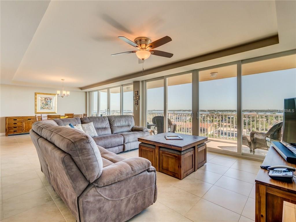 223 ISLAND WAY, CLEARWATER BEACH, Florida 33767, 3 Bedrooms Bedrooms, 3 Rooms Rooms,3 BathroomsBathrooms,Residential,For sale,ISLAND,U7840414