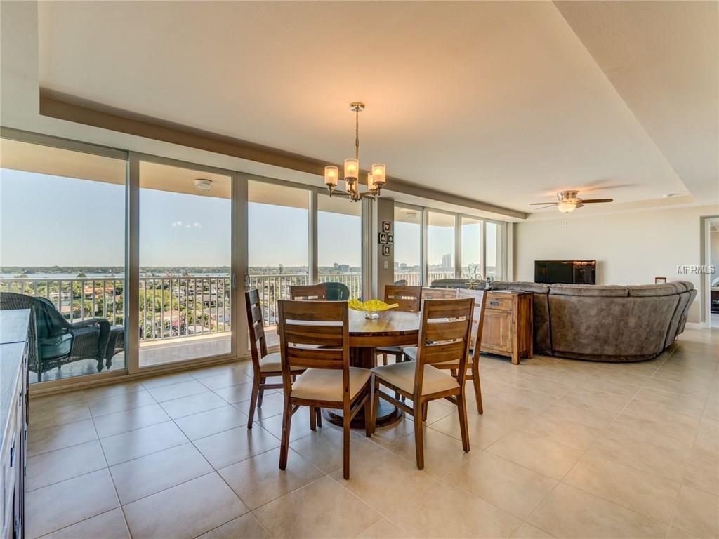 223 ISLAND WAY, CLEARWATER BEACH, Florida 33767, 3 Bedrooms Bedrooms, 3 Rooms Rooms,3 BathroomsBathrooms,Residential,For sale,ISLAND,U7840414