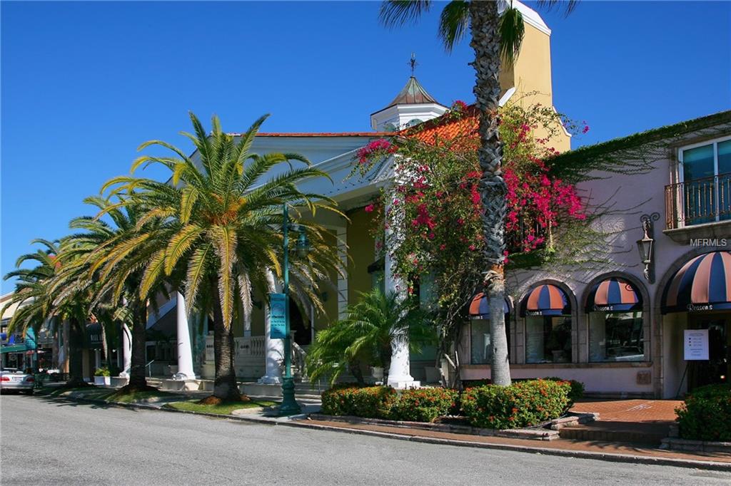 765 JUNGLE QUEEN WAY, LONGBOAT KEY, Florida 34228, 3 Bedrooms Bedrooms, 7 Rooms Rooms,2 BathroomsBathrooms,Residential,For sale,JUNGLE QUEEN,R4707285