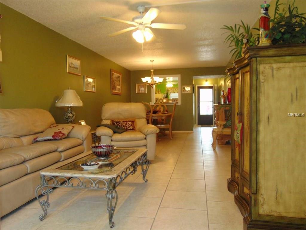 2669 WOODGATE LANE, SARASOTA, Florida 34231, 2 Bedrooms Bedrooms, 3 Rooms Rooms,2 BathroomsBathrooms,Residential,For sale,WOODGATE,D5922344