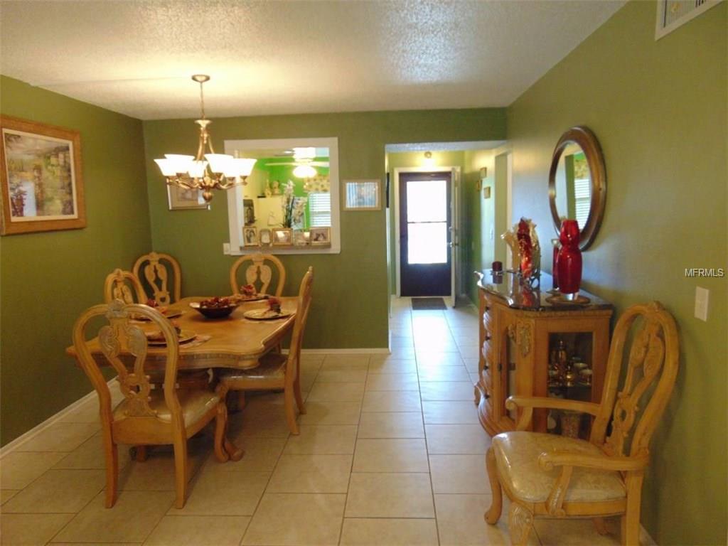 2669 WOODGATE LANE, SARASOTA, Florida 34231, 2 Bedrooms Bedrooms, 3 Rooms Rooms,2 BathroomsBathrooms,Residential,For sale,WOODGATE,D5922344