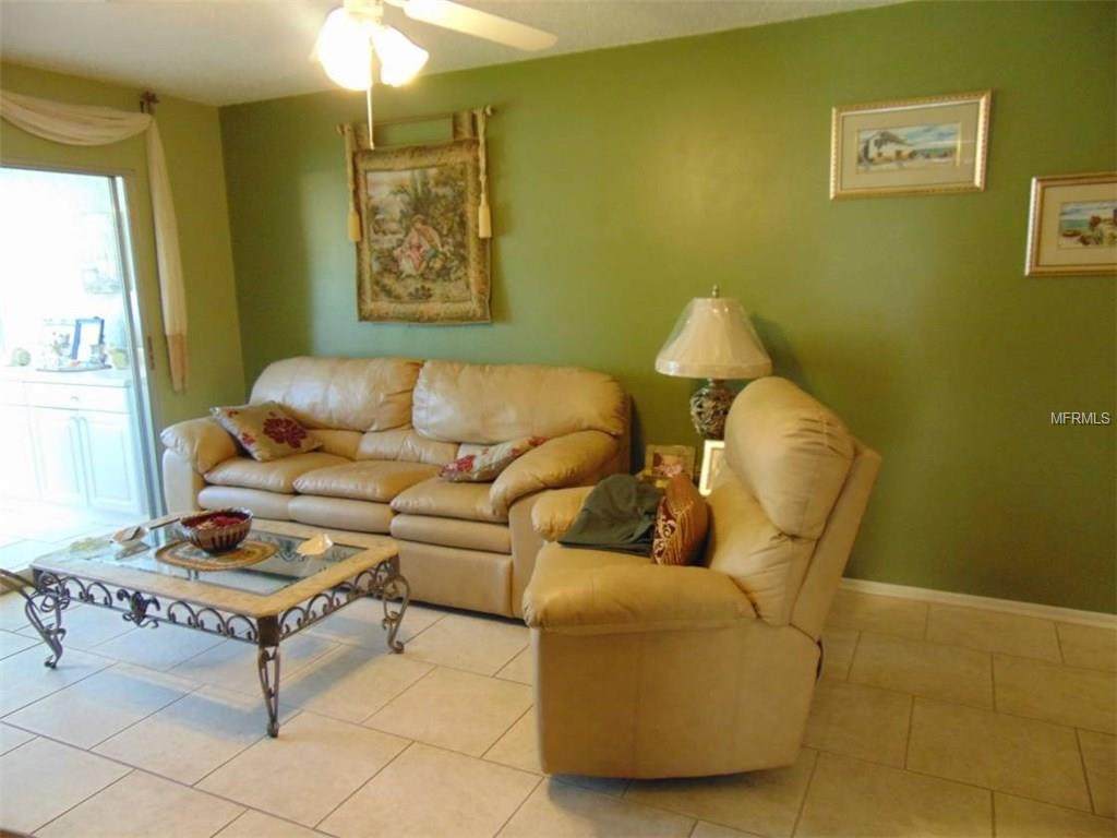 2669 WOODGATE LANE, SARASOTA, Florida 34231, 2 Bedrooms Bedrooms, 3 Rooms Rooms,2 BathroomsBathrooms,Residential,For sale,WOODGATE,D5922344