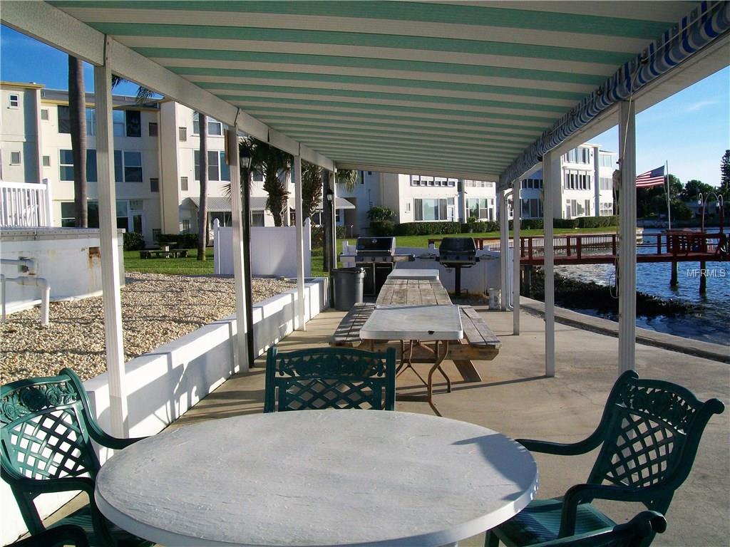 1898 SHORE DRIVE S, SOUTH PASADENA, Florida 33707, 1 Bedroom Bedrooms, 5 Rooms Rooms,1 BathroomBathrooms,Residential,For sale,SHORE,U7844659