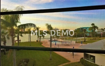 1898 SHORE DRIVE S, SOUTH PASADENA, Florida 33707, 1 Bedroom Bedrooms, 5 Rooms Rooms,1 BathroomBathrooms,Residential,For sale,SHORE,U7844659