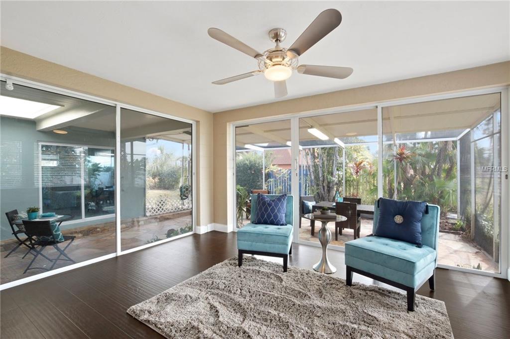 7912 GARDEN DRIVE N, ST PETERSBURG, Florida 33710, 3 Bedrooms Bedrooms, 7 Rooms Rooms,3 BathroomsBathrooms,Residential,For sale,GARDEN,U7846106