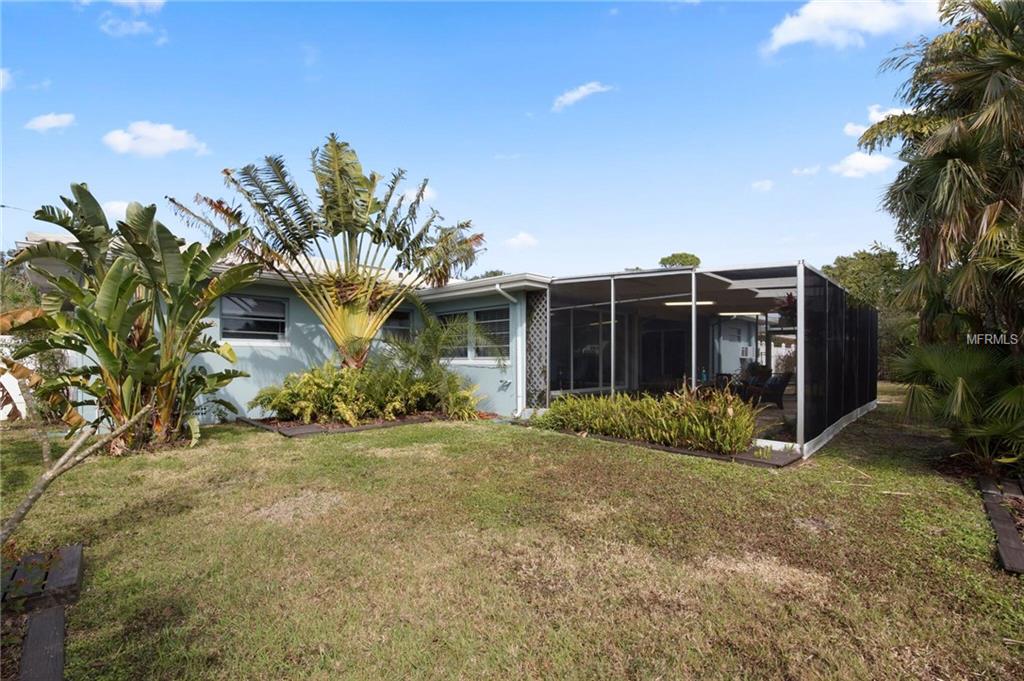 7912 GARDEN DRIVE N, ST PETERSBURG, Florida 33710, 3 Bedrooms Bedrooms, 7 Rooms Rooms,3 BathroomsBathrooms,Residential,For sale,GARDEN,U7846106