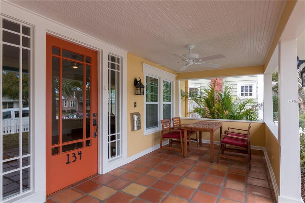 134 15TH AVENUE N, ST PETERSBURG, Florida 33704, 5 Bedrooms Bedrooms, 12 Rooms Rooms,3 BathroomsBathrooms,Residential,For sale,15TH,U7846445