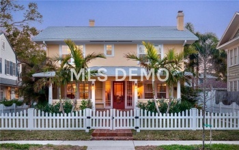 134 15TH AVENUE N, ST PETERSBURG, Florida 33704, 5 Bedrooms Bedrooms, 12 Rooms Rooms,3 BathroomsBathrooms,Residential,For sale,15TH,U7846445