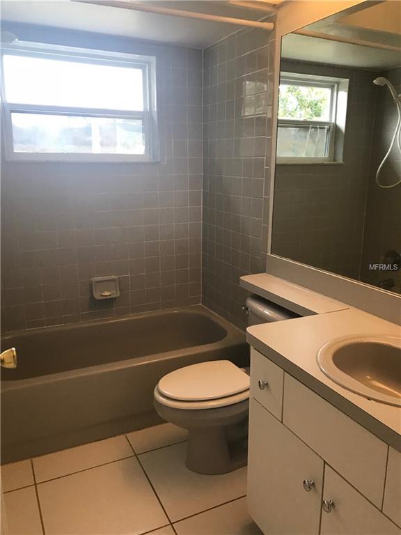 7951 FOXWOOD DRIVE, NEW PORT RICHEY, Florida 34653, 2 Bedrooms Bedrooms, 3 Rooms Rooms,1 BathroomBathrooms,Residential,For sale,FOXWOOD,W7637612