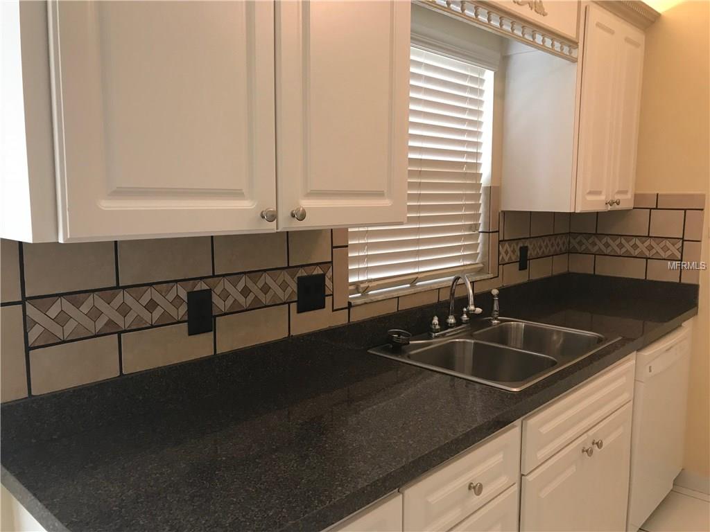 7951 FOXWOOD DRIVE, NEW PORT RICHEY, Florida 34653, 2 Bedrooms Bedrooms, 3 Rooms Rooms,1 BathroomBathrooms,Residential,For sale,FOXWOOD,W7637612