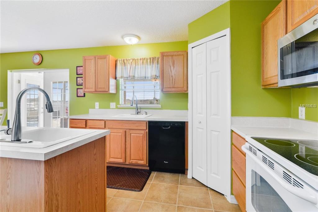 129 MILESTONE DRIVE, HAINES CITY, Florida 33844, 4 Bedrooms Bedrooms, 9 Rooms Rooms,2 BathroomsBathrooms,Residential,For sale,MILESTONE,S4856928