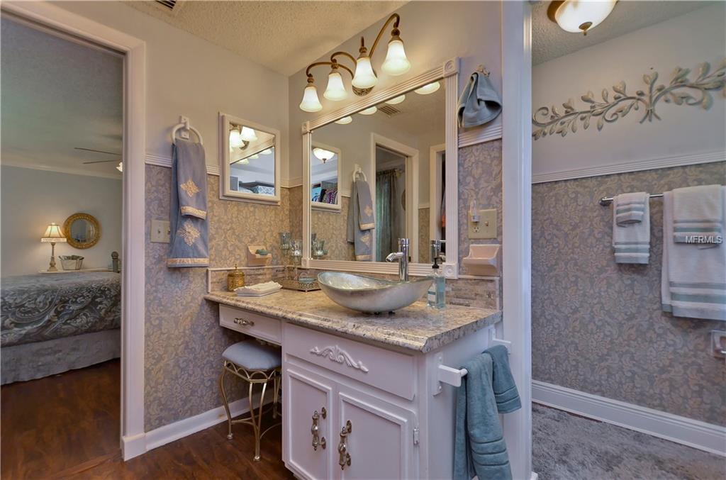 1104 BALLINGER ROAD, LUTZ, Florida 33548, 3 Bedrooms Bedrooms, 8 Rooms Rooms,2 BathroomsBathrooms,Residential,For sale,BALLINGER,T2928007