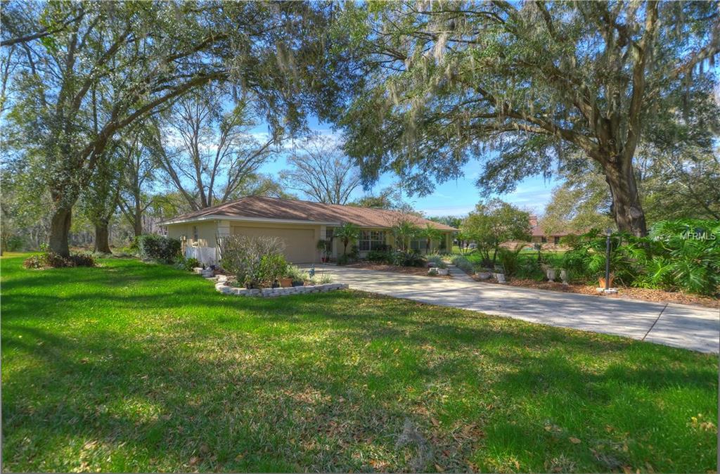 1104 BALLINGER ROAD, LUTZ, Florida 33548, 3 Bedrooms Bedrooms, 8 Rooms Rooms,2 BathroomsBathrooms,Residential,For sale,BALLINGER,T2928007