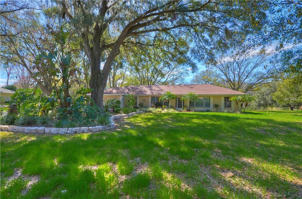 1104 BALLINGER ROAD, LUTZ, Florida 33548, 3 Bedrooms Bedrooms, 8 Rooms Rooms,2 BathroomsBathrooms,Residential,For sale,BALLINGER,T2928007