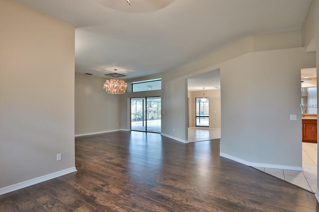 3916 BUCKINGHAM LOOP DRIVE, VALRICO, Florida 33594, 4 Bedrooms Bedrooms, 6 Rooms Rooms,2 BathroomsBathrooms,Residential,For sale,BUCKINGHAM LOOP,T2928325