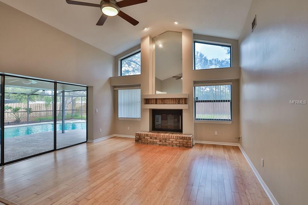 3916 BUCKINGHAM LOOP DRIVE, VALRICO, Florida 33594, 4 Bedrooms Bedrooms, 6 Rooms Rooms,2 BathroomsBathrooms,Residential,For sale,BUCKINGHAM LOOP,T2928325