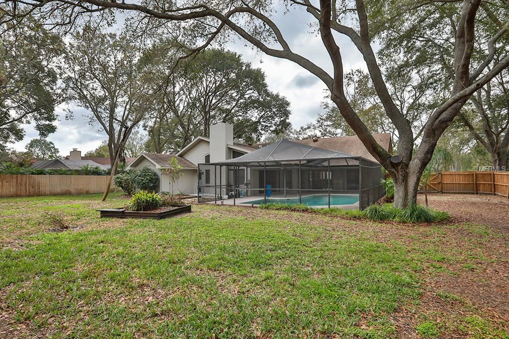 3916 BUCKINGHAM LOOP DRIVE, VALRICO, Florida 33594, 4 Bedrooms Bedrooms, 6 Rooms Rooms,2 BathroomsBathrooms,Residential,For sale,BUCKINGHAM LOOP,T2928325