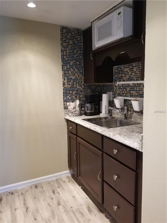 4139 DOLPHIN DRIVE, TAMPA, Florida 33617, 4 Rooms Rooms,1 BathroomBathrooms,Residential,For sale,DOLPHIN,U7847606