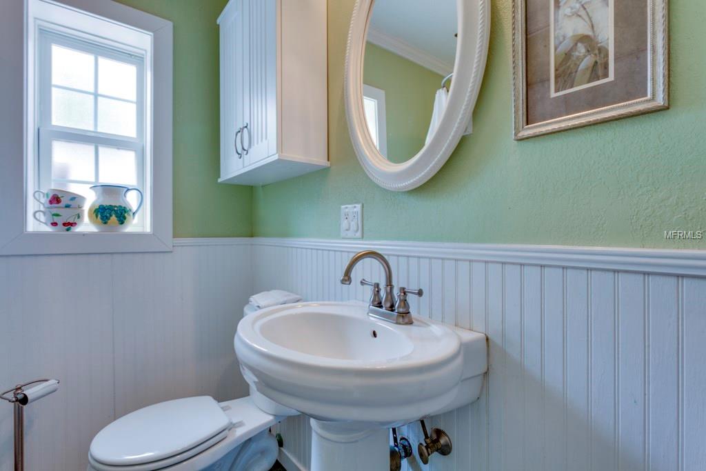 345 30TH AVENUE N, ST PETERSBURG, Florida 33704, 3 Bedrooms Bedrooms, 5 Rooms Rooms,2 BathroomsBathrooms,Residential,For sale,30TH,U7821146