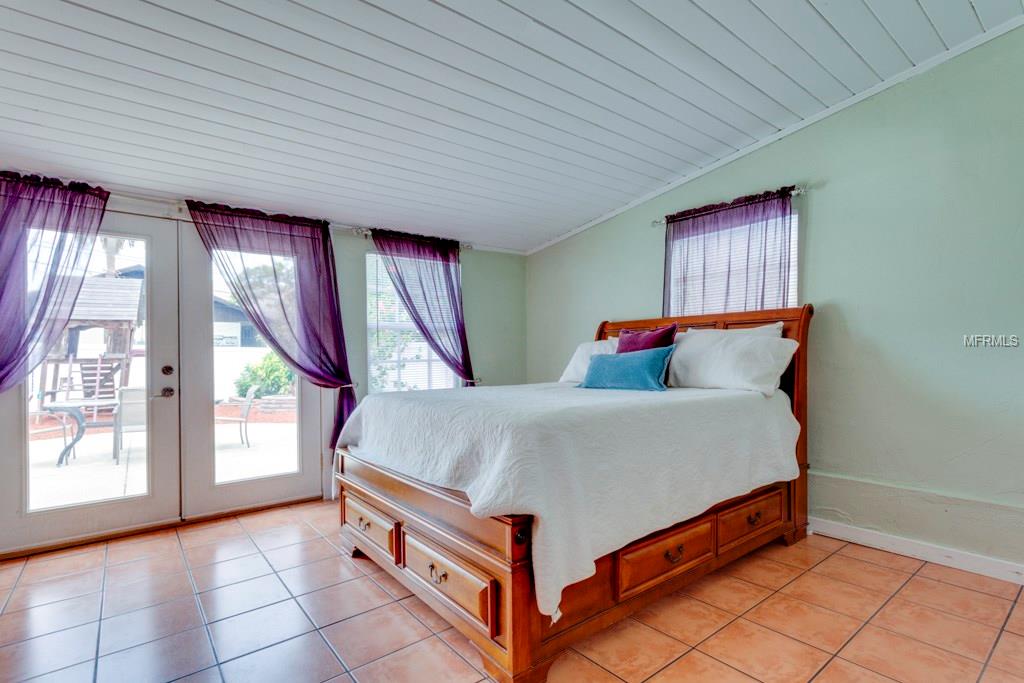 345 30TH AVENUE N, ST PETERSBURG, Florida 33704, 3 Bedrooms Bedrooms, 5 Rooms Rooms,2 BathroomsBathrooms,Residential,For sale,30TH,U7821146