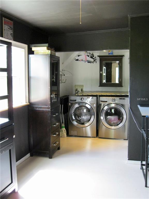 2310 OGLESBY AVENUE, WINTER PARK, Florida 32789, 3 Bedrooms Bedrooms, 6 Rooms Rooms,1 BathroomBathrooms,Residential,For sale,OGLESBY,O5530106