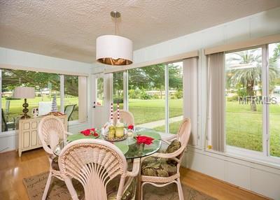 910 VILLAGE GREEN PARKWAY, BRADENTON, Florida 34209, 2 Bedrooms Bedrooms, 6 Rooms Rooms,2 BathroomsBathrooms,Residential,For sale,VILLAGE GREEN,A4198827