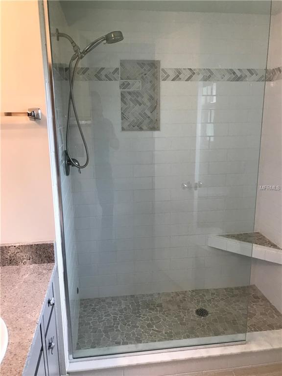 910 VILLAGE GREEN PARKWAY, BRADENTON, Florida 34209, 2 Bedrooms Bedrooms, 6 Rooms Rooms,2 BathroomsBathrooms,Residential,For sale,VILLAGE GREEN,A4198827