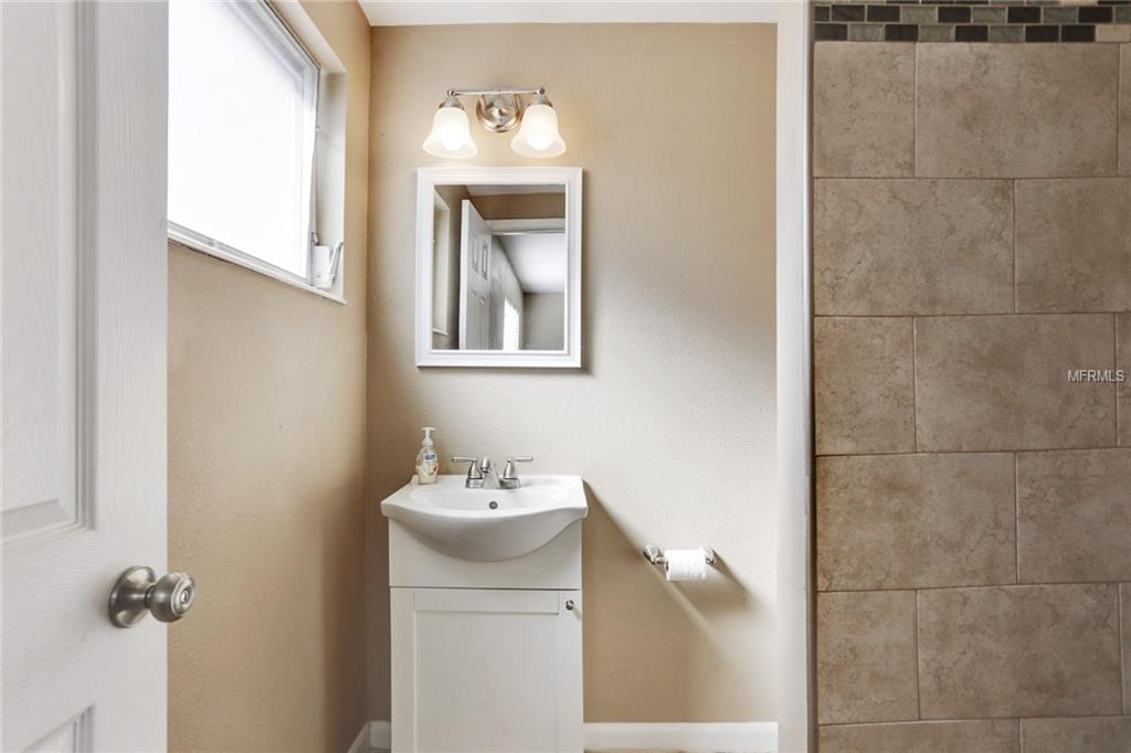 4143 DES MOINES STREET NE, ST PETERSBURG, Florida 33703, 2 Bedrooms Bedrooms, 3 Rooms Rooms,2 BathroomsBathrooms,Residential,For sale,DES MOINES,U7840415