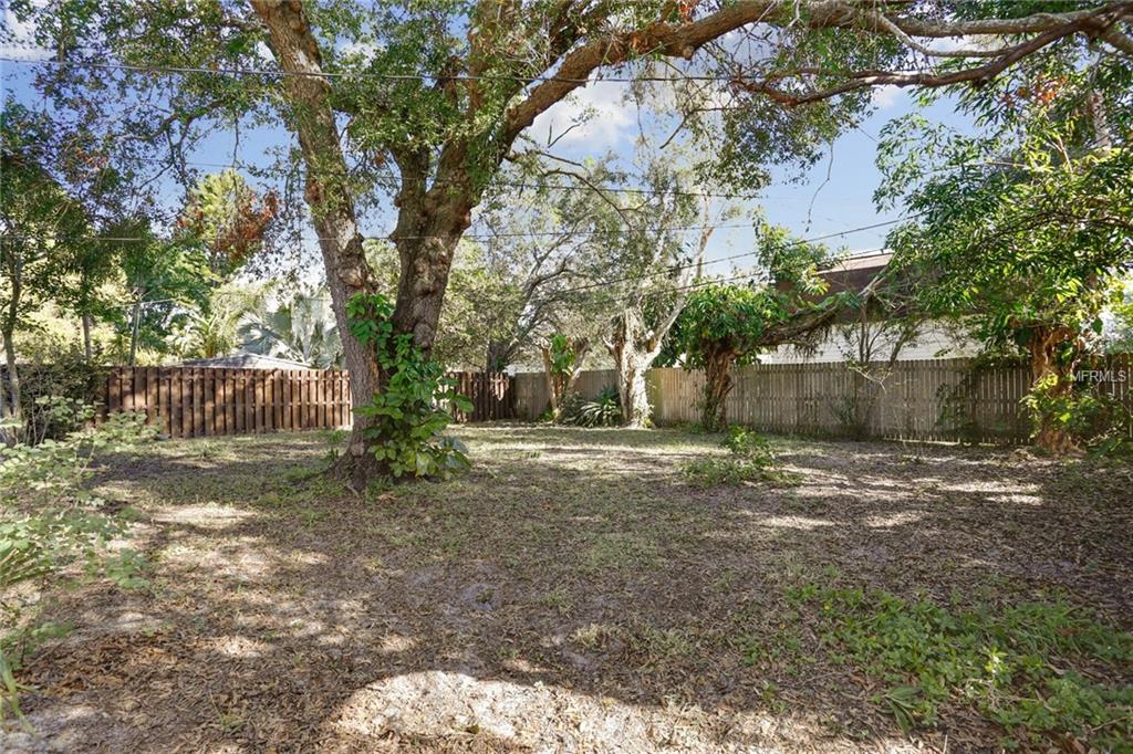 4143 DES MOINES STREET NE, ST PETERSBURG, Florida 33703, 2 Bedrooms Bedrooms, 3 Rooms Rooms,2 BathroomsBathrooms,Residential,For sale,DES MOINES,U7840415