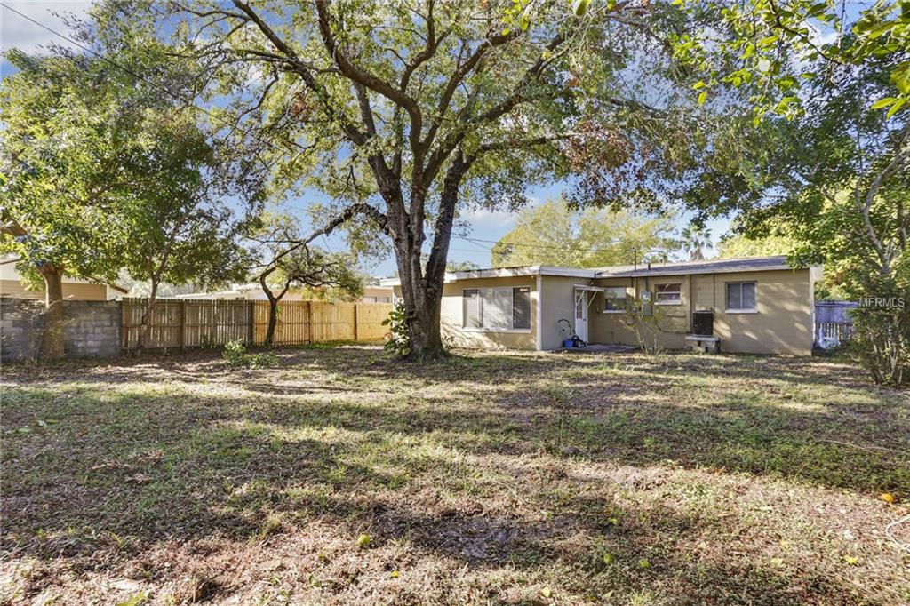 4143 DES MOINES STREET NE, ST PETERSBURG, Florida 33703, 2 Bedrooms Bedrooms, 3 Rooms Rooms,2 BathroomsBathrooms,Residential,For sale,DES MOINES,U7840415