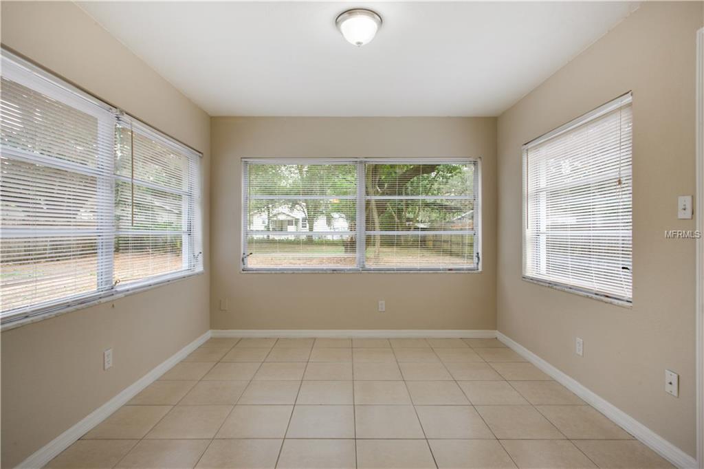 1306 E IDA STREET, TAMPA, Florida 33603, 4 Bedrooms Bedrooms, 6 Rooms Rooms,2 BathroomsBathrooms,Residential,For sale,IDA,T2920554