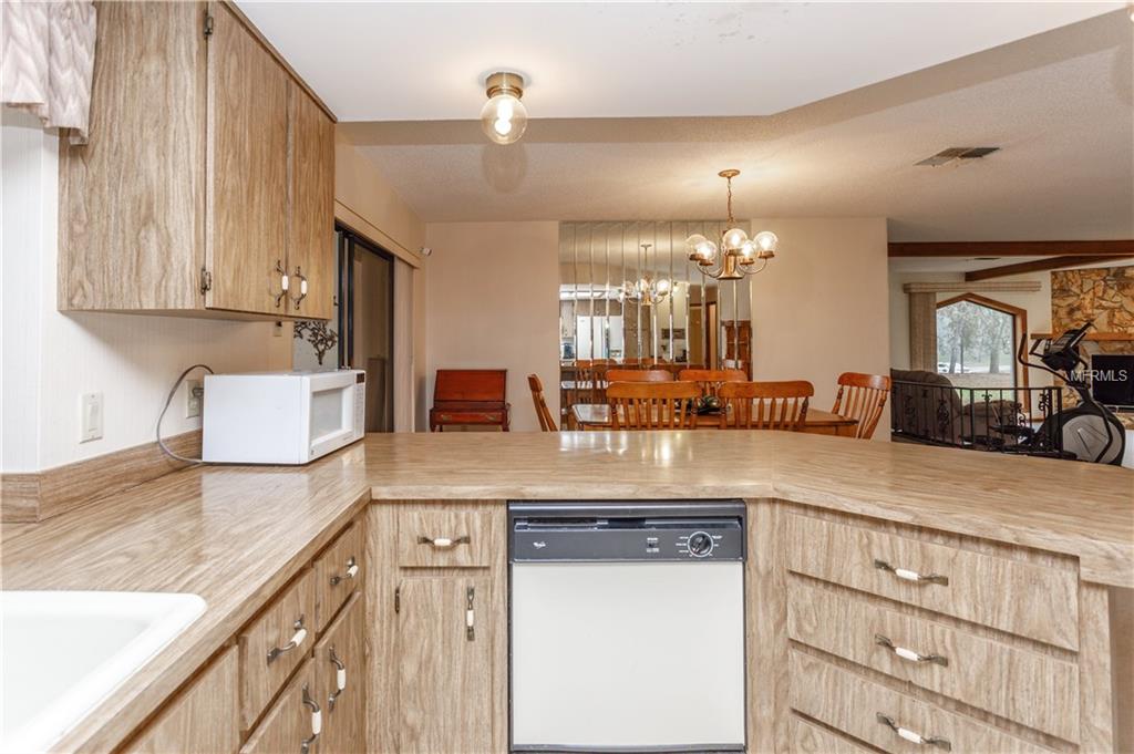 18237 OAK WAY DRIVE, HUDSON, Florida 34667, 3 Bedrooms Bedrooms, 3 Rooms Rooms,2 BathroomsBathrooms,Residential,For sale,OAK WAY,W7636856