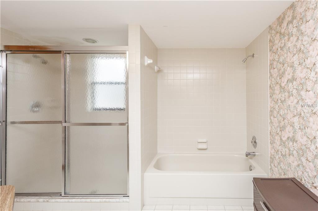 18237 OAK WAY DRIVE, HUDSON, Florida 34667, 3 Bedrooms Bedrooms, 3 Rooms Rooms,2 BathroomsBathrooms,Residential,For sale,OAK WAY,W7636856