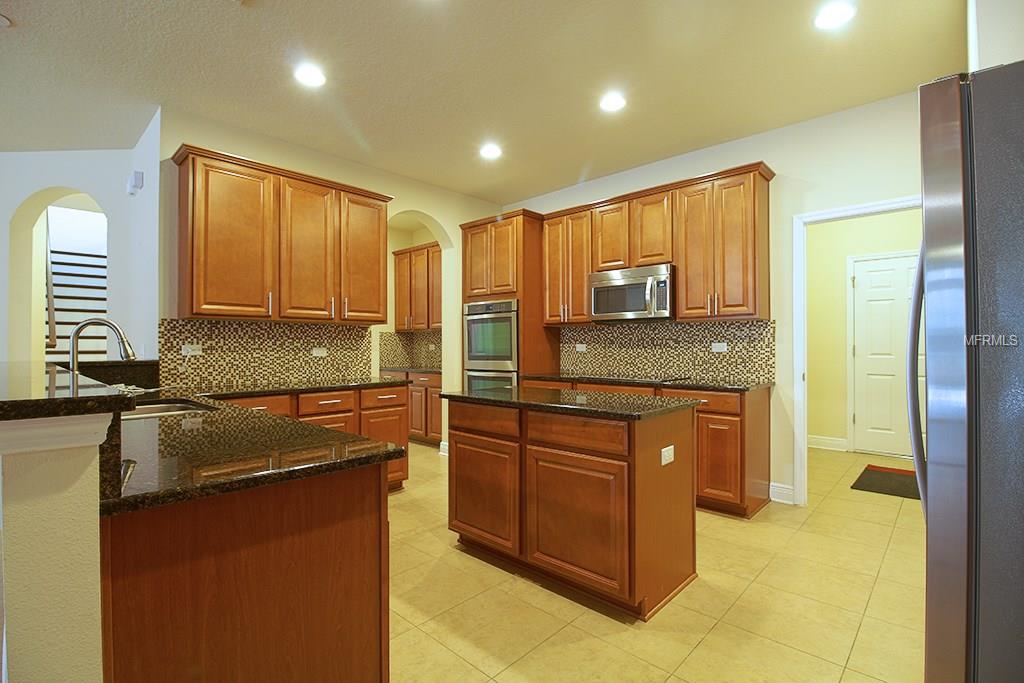 19326 YELLOW CLOVER DRIVE, TAMPA, Florida 33647, 5 Bedrooms Bedrooms, 11 Rooms Rooms,4 BathroomsBathrooms,Residential,For sale,YELLOW CLOVER,T2924738