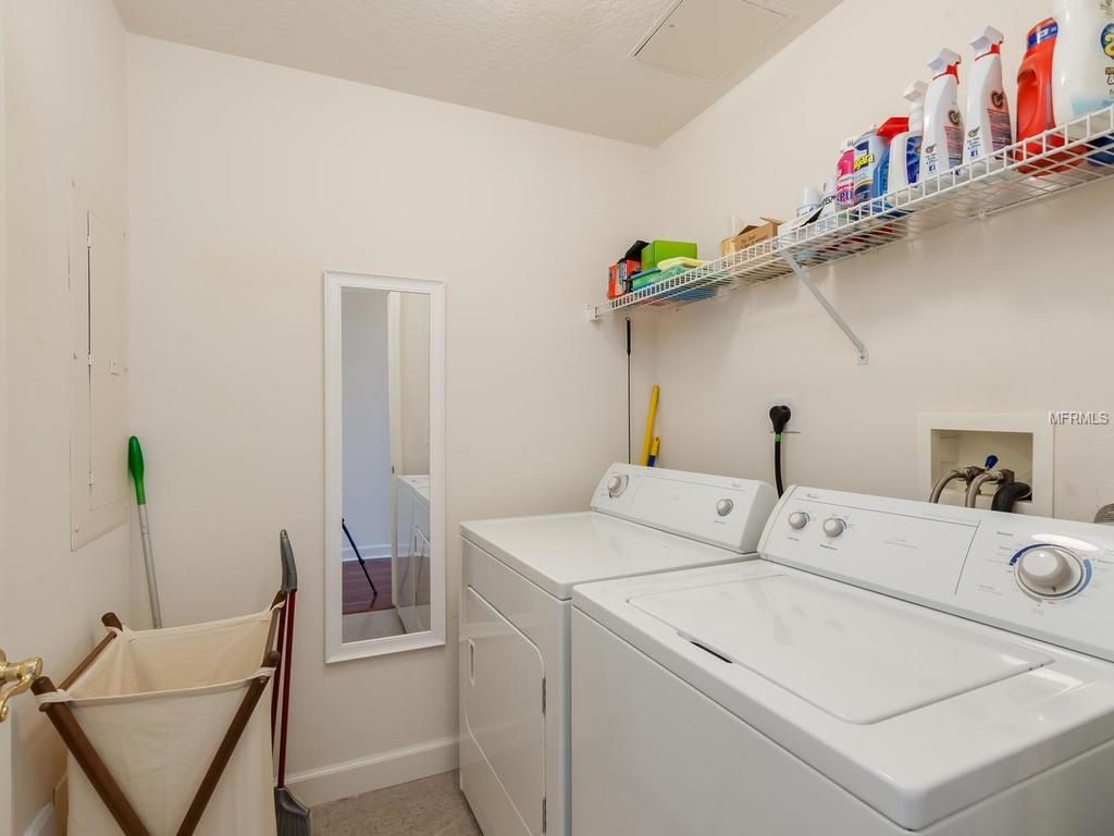 750 N TAMIAMI TRAIL, SARASOTA, Florida 34236, 2 Bedrooms Bedrooms, 5 Rooms Rooms,2 BathroomsBathrooms,Residential,For sale,TAMIAMI,A4208216