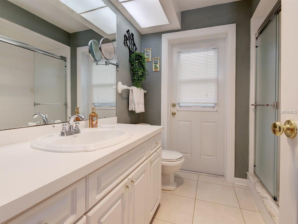 4471 CLEARWATER HARBOR DRIVE S, LARGO, Florida 33770, 4 Bedrooms Bedrooms, 4 Rooms Rooms,3 BathroomsBathrooms,Residential,For sale,CLEARWATER HARBOR,U7847384