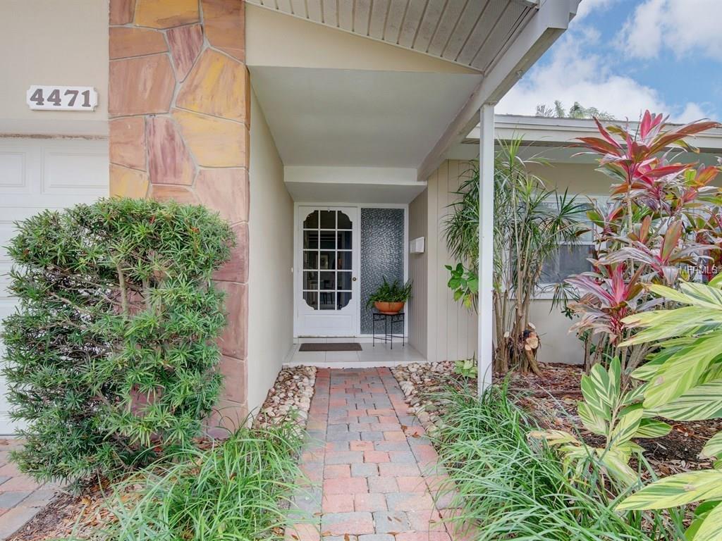 4471 CLEARWATER HARBOR DRIVE S, LARGO, Florida 33770, 4 Bedrooms Bedrooms, 4 Rooms Rooms,3 BathroomsBathrooms,Residential,For sale,CLEARWATER HARBOR,U7847384