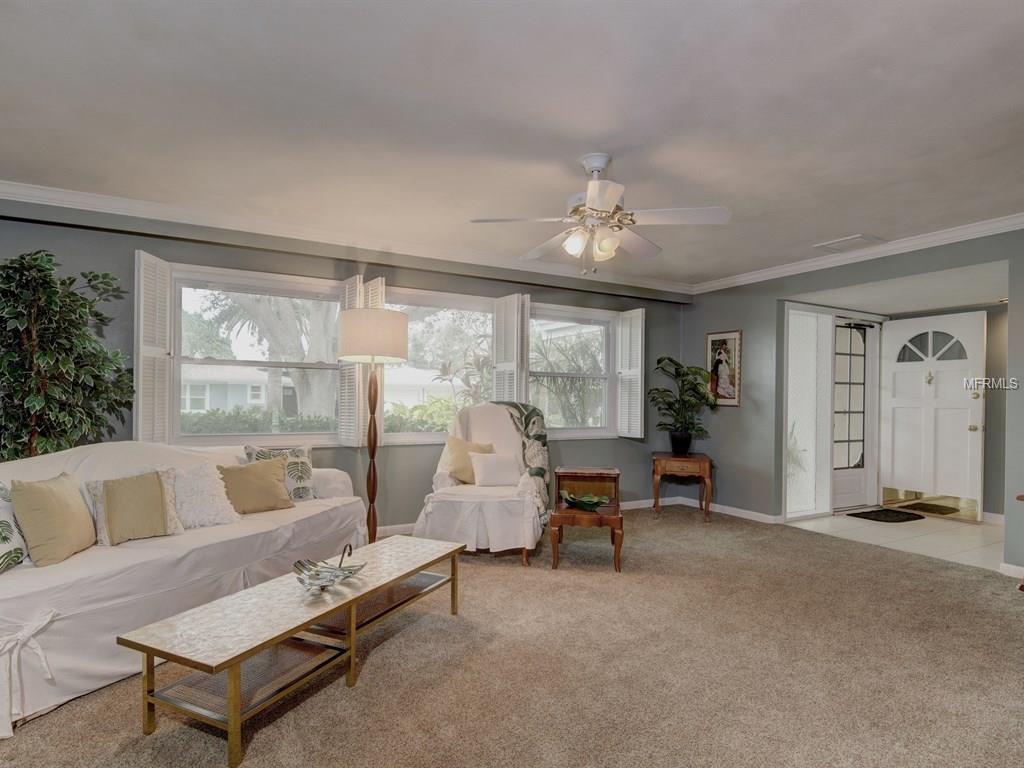 4471 CLEARWATER HARBOR DRIVE S, LARGO, Florida 33770, 4 Bedrooms Bedrooms, 4 Rooms Rooms,3 BathroomsBathrooms,Residential,For sale,CLEARWATER HARBOR,U7847384