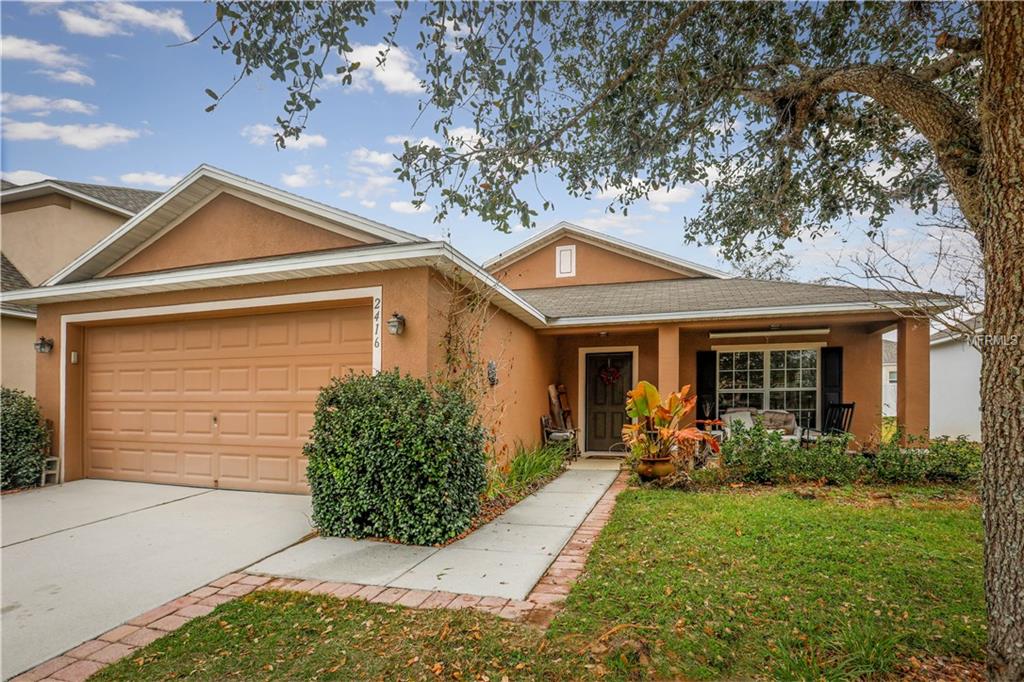 2416 MARTINS RUN, TAVARES, Florida 32778, 3 Bedrooms Bedrooms, 5 Rooms Rooms,2 BathroomsBathrooms,Residential,For sale,MARTINS,O5561822