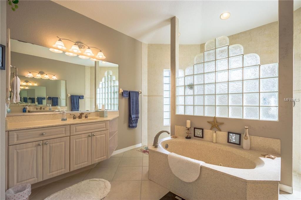 331 VICEROY TERRACE, PORT CHARLOTTE, Florida 33954, 4 Bedrooms Bedrooms, 9 Rooms Rooms,2 BathroomsBathrooms,Residential,For sale,VICEROY,C7249142