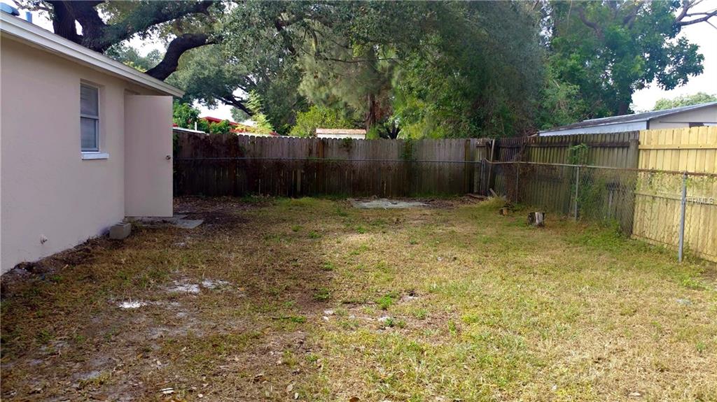 5817 92ND AVENUE N, PINELLAS PARK, Florida 33782, 4 Bedrooms Bedrooms, 8 Rooms Rooms,1 BathroomBathrooms,Residential,For sale,92ND,U7821152