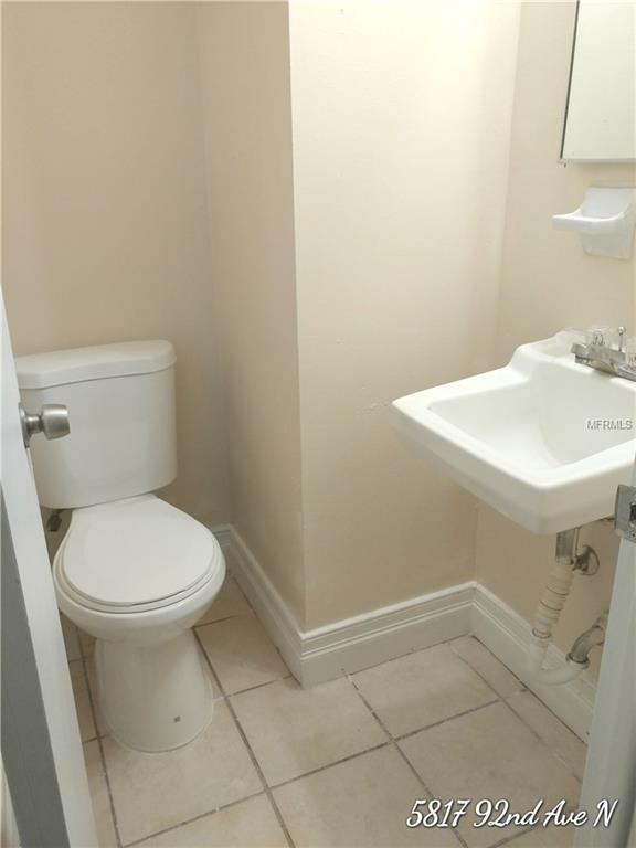 5817 92ND AVENUE N, PINELLAS PARK, Florida 33782, 4 Bedrooms Bedrooms, 8 Rooms Rooms,1 BathroomBathrooms,Residential,For sale,92ND,U7821152