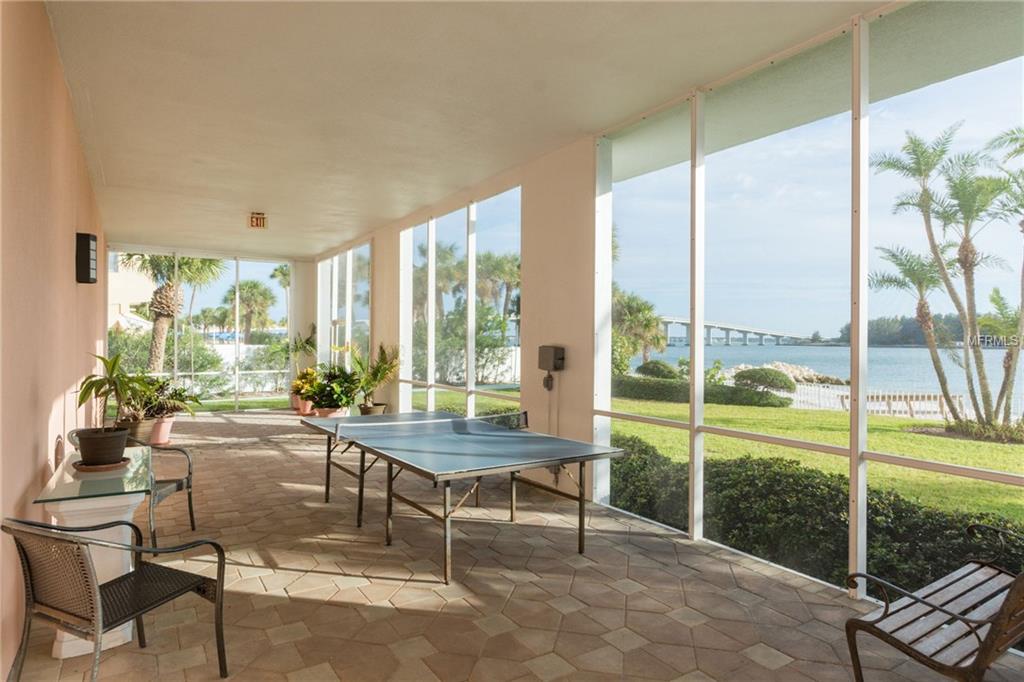 675 S GULFVIEW BOULEVARD, CLEARWATER BEACH, Florida 33767, 3 Bedrooms Bedrooms, 4 Rooms Rooms,3 BathroomsBathrooms,Residential,For sale,GULFVIEW,U7829220