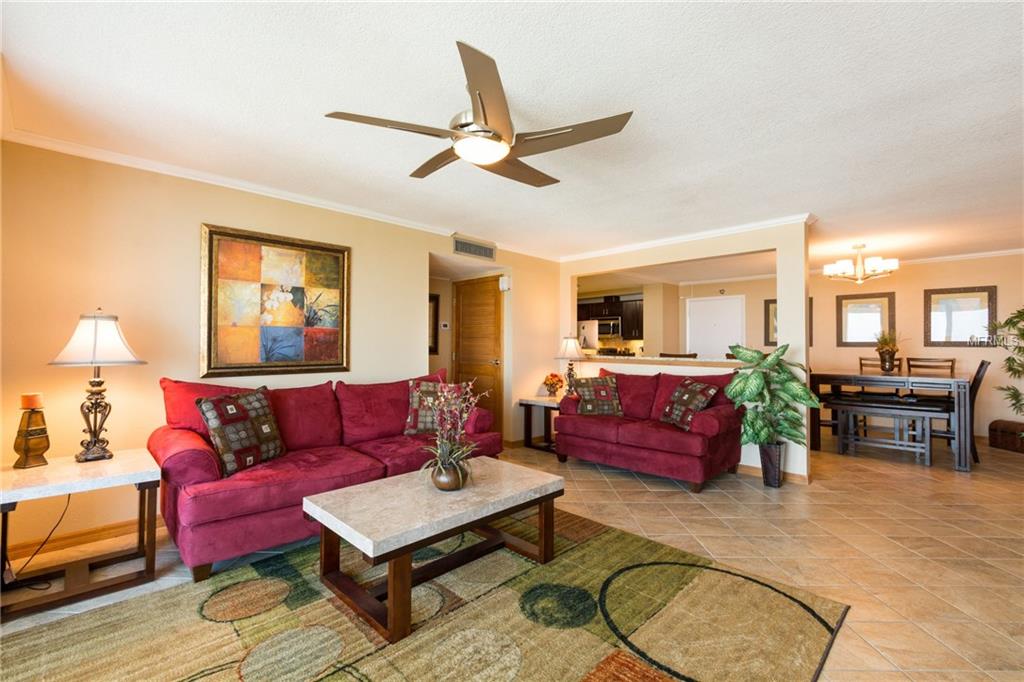 675 S GULFVIEW BOULEVARD, CLEARWATER BEACH, Florida 33767, 3 Bedrooms Bedrooms, 4 Rooms Rooms,3 BathroomsBathrooms,Residential,For sale,GULFVIEW,U7829220