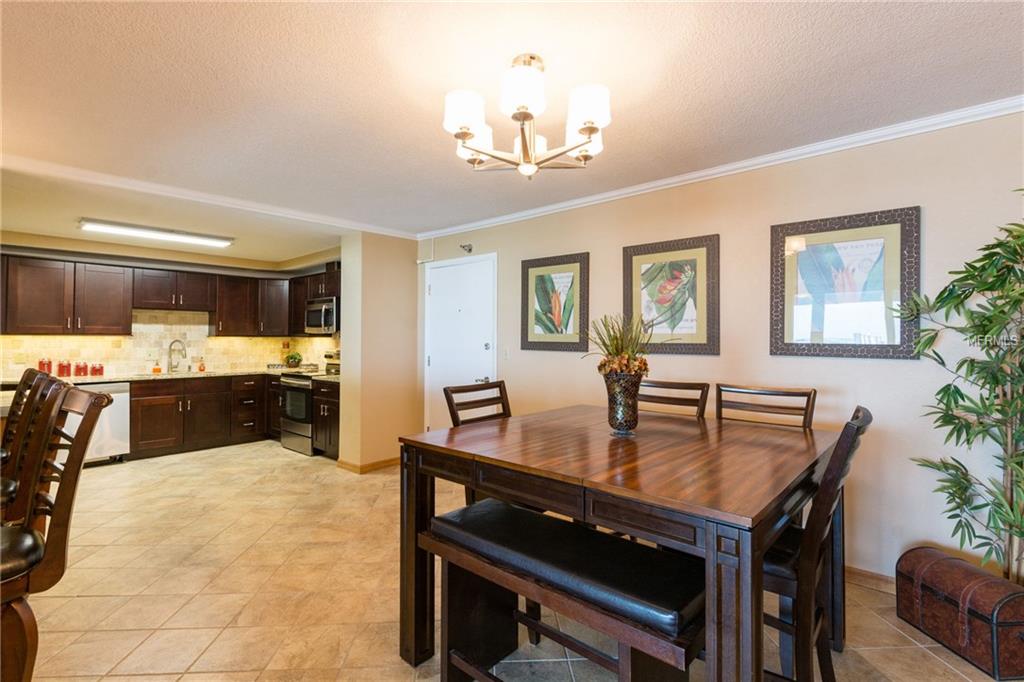 675 S GULFVIEW BOULEVARD, CLEARWATER BEACH, Florida 33767, 3 Bedrooms Bedrooms, 4 Rooms Rooms,3 BathroomsBathrooms,Residential,For sale,GULFVIEW,U7829220