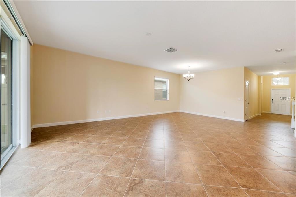 1557 THETFORD CIRCLE, ORLANDO, Florida 32824, 4 Bedrooms Bedrooms, 3 Rooms Rooms,4 BathroomsBathrooms,Residential,For sale,THETFORD,O5541551