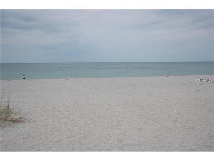 428 SHORE ROAD, VENICE, Florida 34285, 2 Bedrooms Bedrooms, 7 Rooms Rooms,2 BathroomsBathrooms,Residential,For sale,SHORE,N5915634